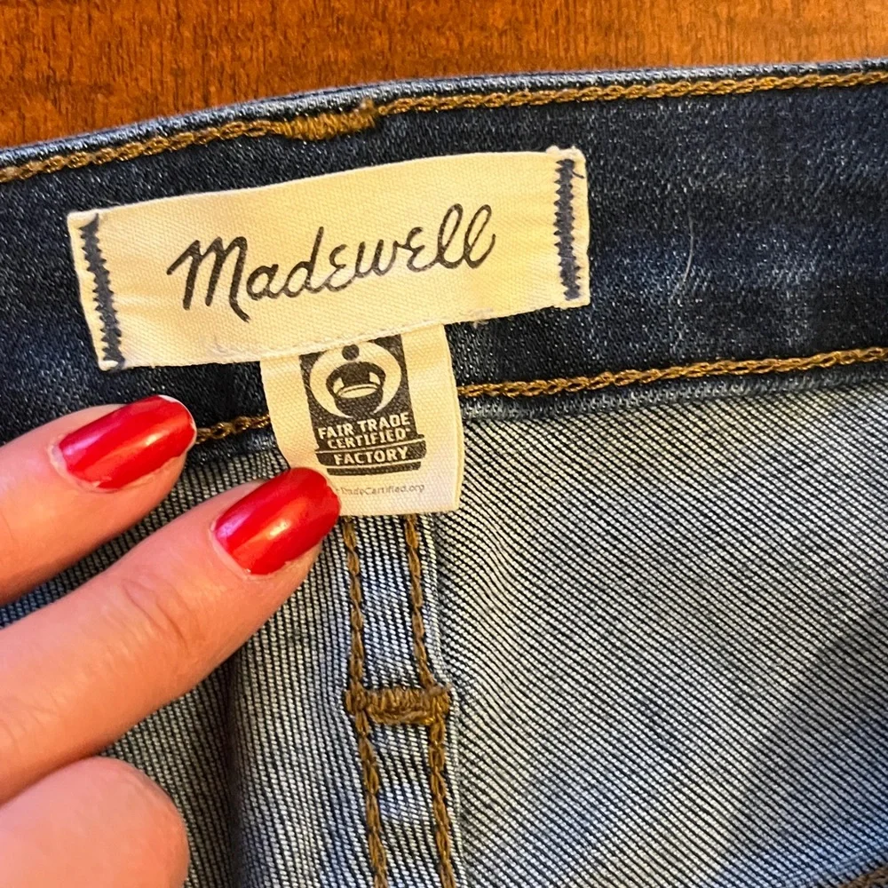 Madewell curvy high-rise skinny jeans. Soft, slimming, stretchy. Medium Blue. 28 - Picture 5 of 13
